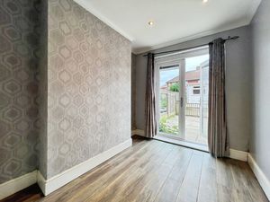 Dining Room- click for photo gallery